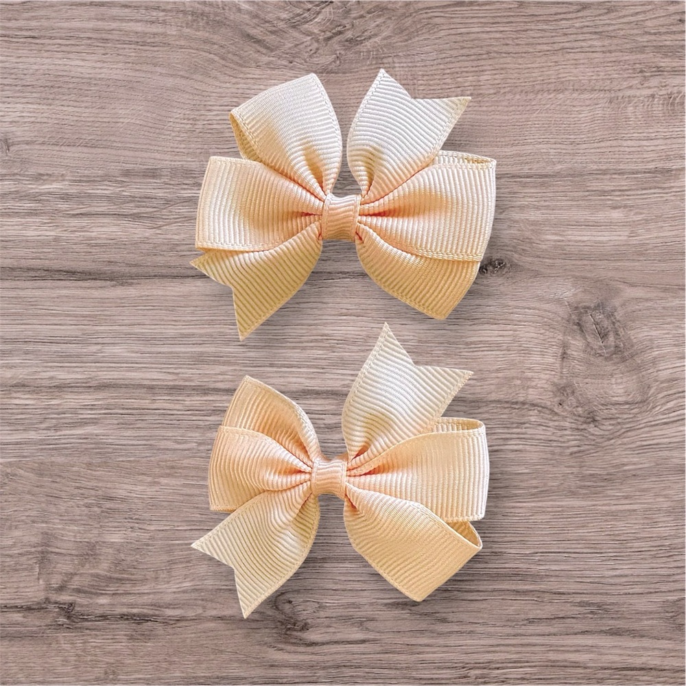 Tiny Ribbon Hair Clip Bows Pale Peach NEW